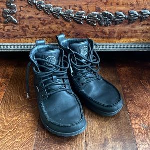 Lems shoes mens 8 womens 9.5 lace up boots zero drop waterproof black boots